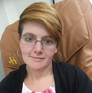 Meet your Posher, Tiffany